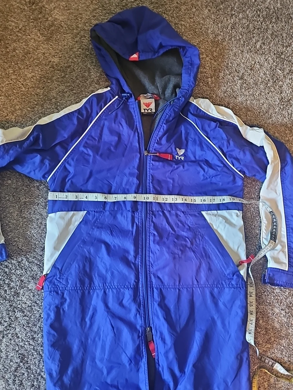 AWESOME TYR YOUTH SWIM PARKA JACKET